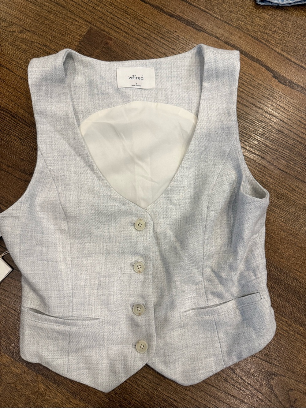 Wilfred Light Gray Button-Front Tailored Vest